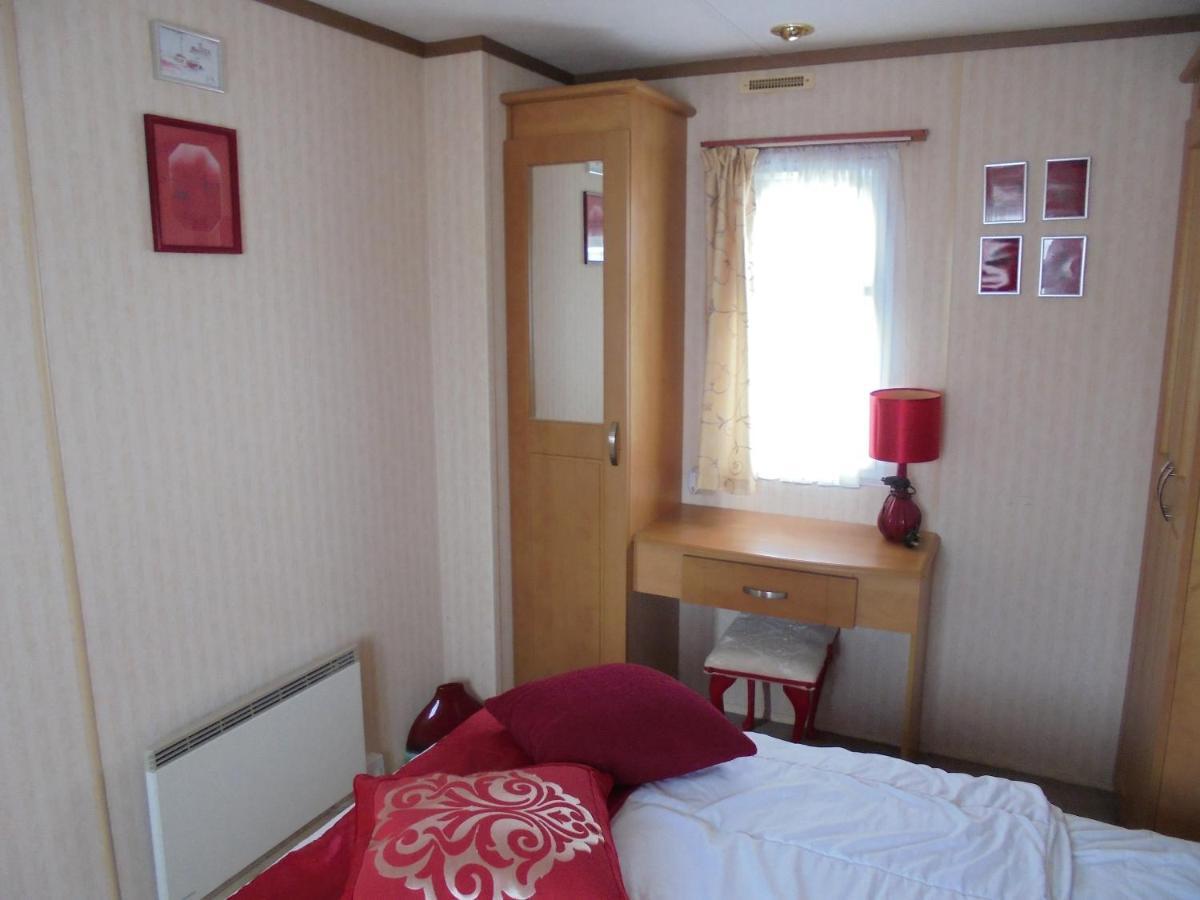 Golden Sands: Arizona Gs 6 Berth, Access To The Beach Инголдмелс Екстериор снимка